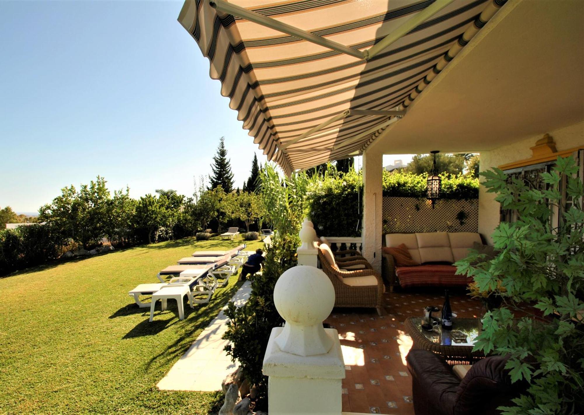 Holiday Villa In 10 Min From Fuengirola Beach With Sea Views Pool Bbq Parking Wifi Aircon Big Garden 米哈斯 外观 照片