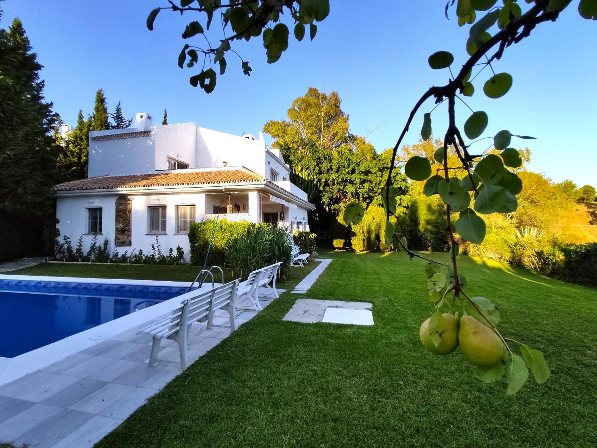 Holiday Villa In 10 Min From Fuengirola Beach With Sea Views Pool Bbq Parking Wifi Aircon Big Garden 米哈斯 外观 照片