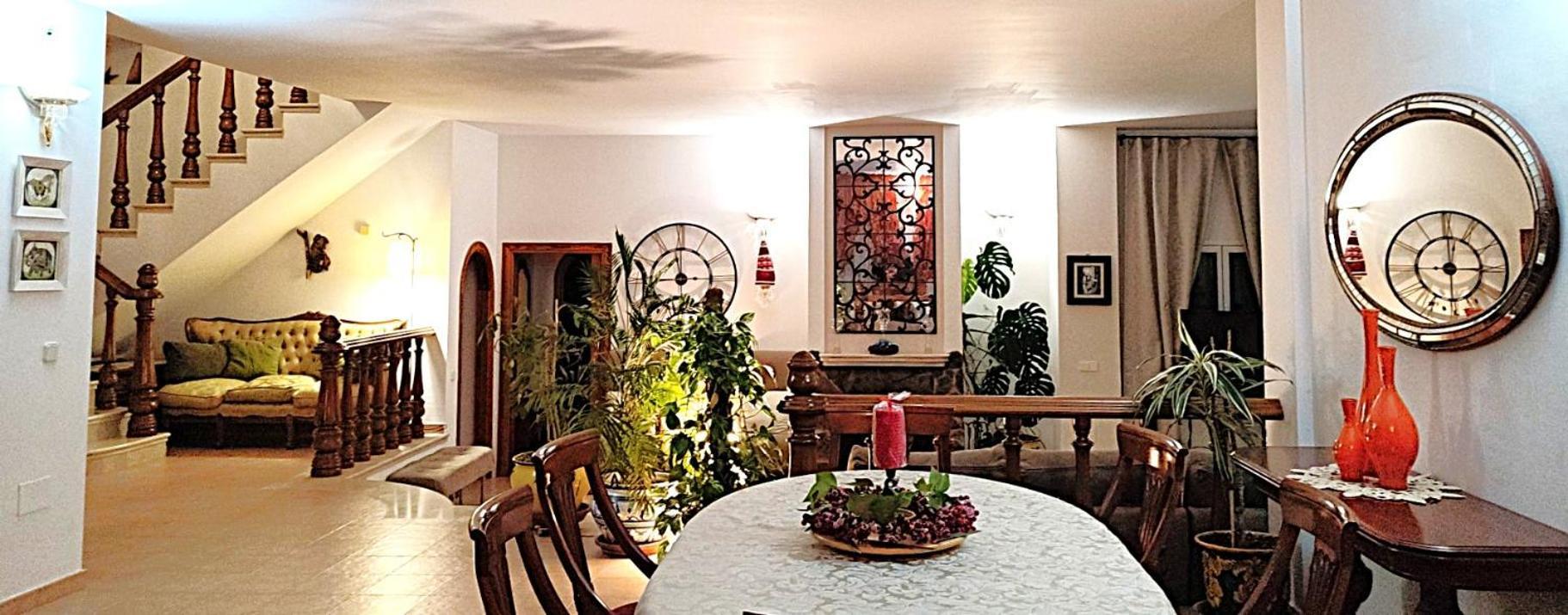Holiday Villa In 10 Min From Fuengirola Beach With Sea Views Pool Bbq Parking Wifi Aircon Big Garden 米哈斯 外观 照片